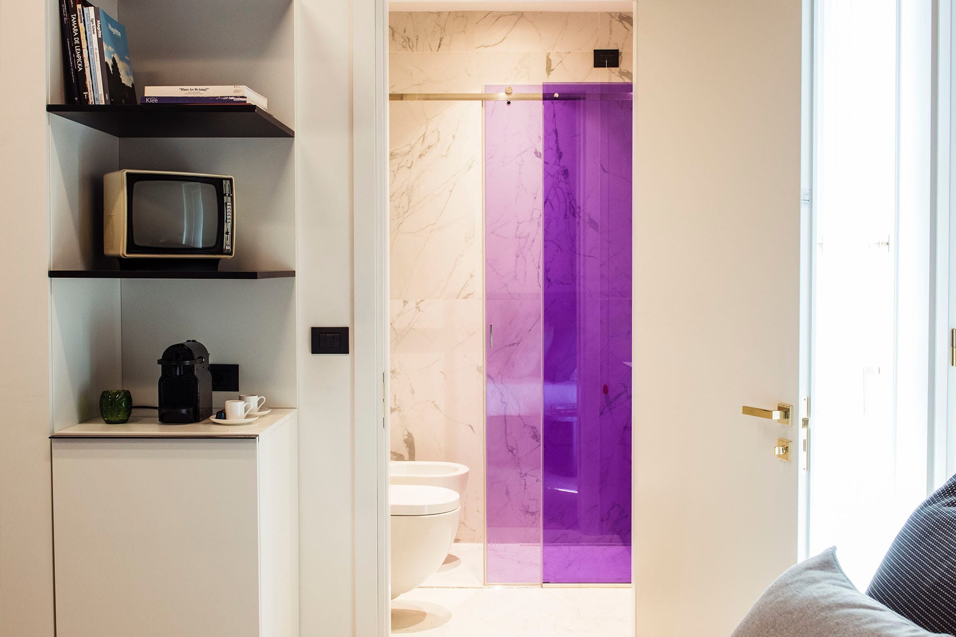 Bathroom detail in the deluxe room with balcony